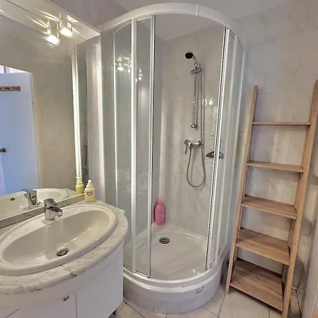 Patio Sauge Entre Et Piscine 4 Personnes شقة *