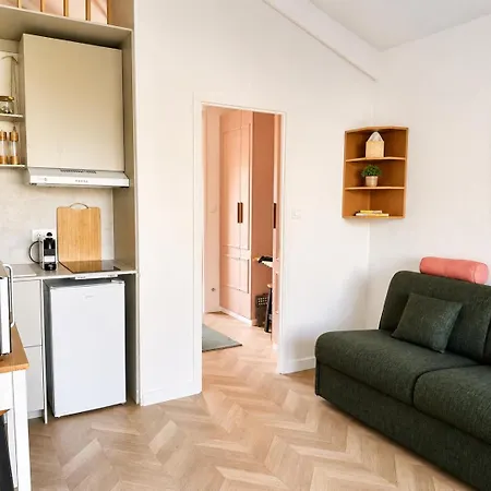 Appartement Patio Sauge Avec Mezzanine, Piscine & Parking